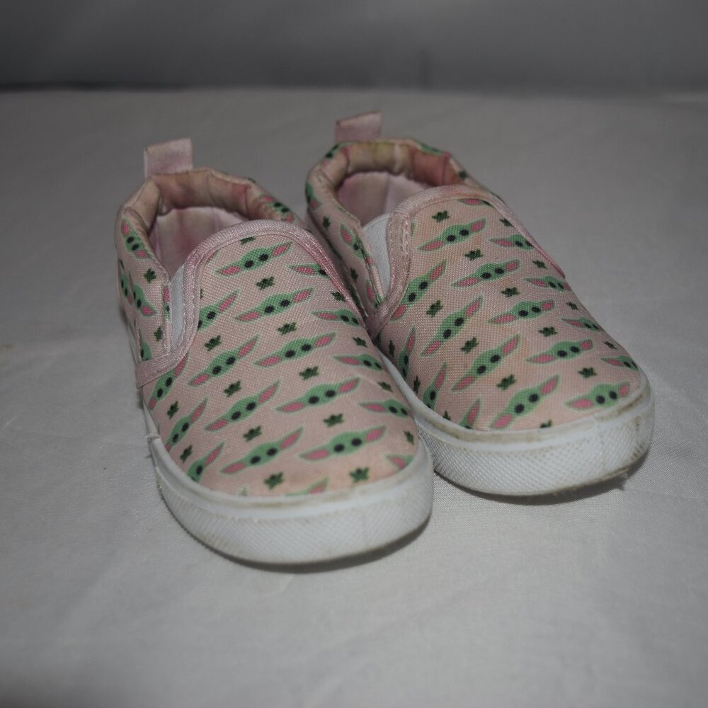 Disney Star Wars Grogu canvas slip on shoes size 5